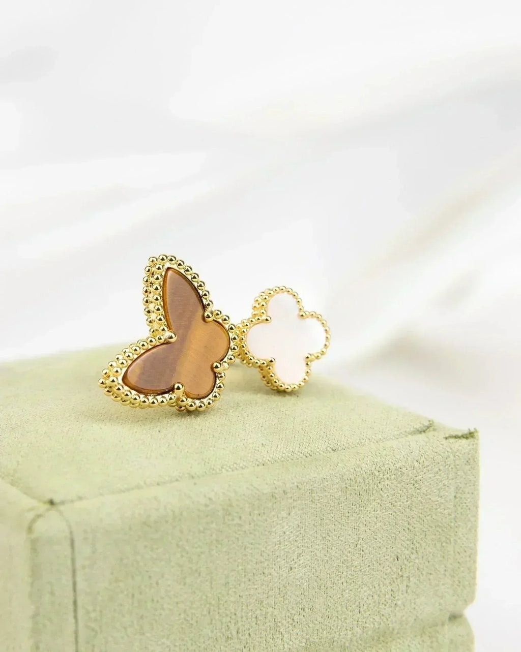 [Marin]LUCKY BETWEEN THE FINGER RING