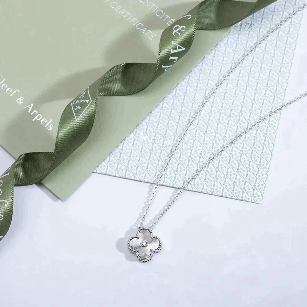 [Marin]CLOVER COLLIER LASER DIAMANT 15 MM ARGENT