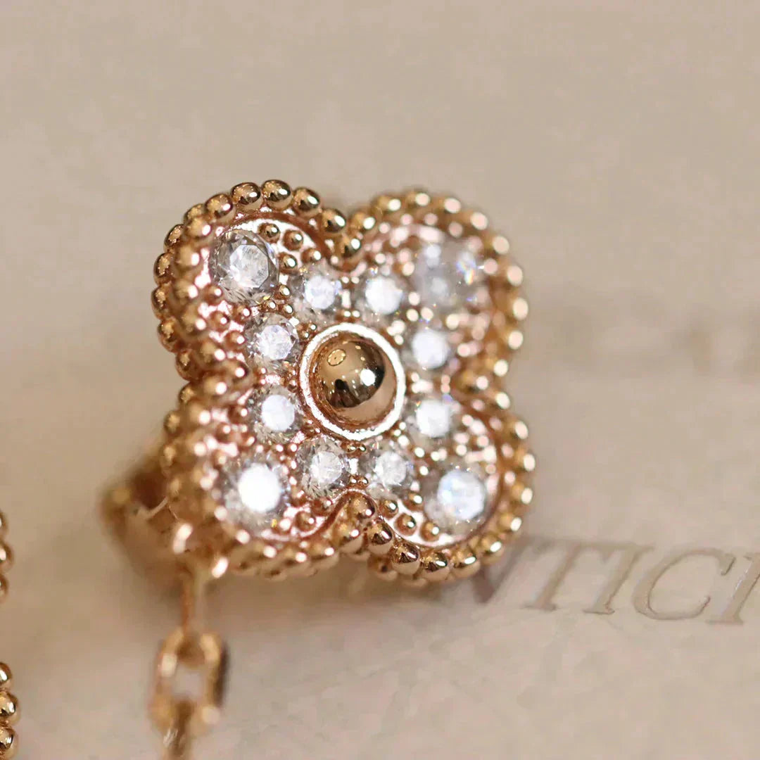 [Marin]BOUCLES D'OREILLES CLOVER MEDIUM 1 MOTIFS ENTIÈREMENT SERTIES DE DIAMANTS