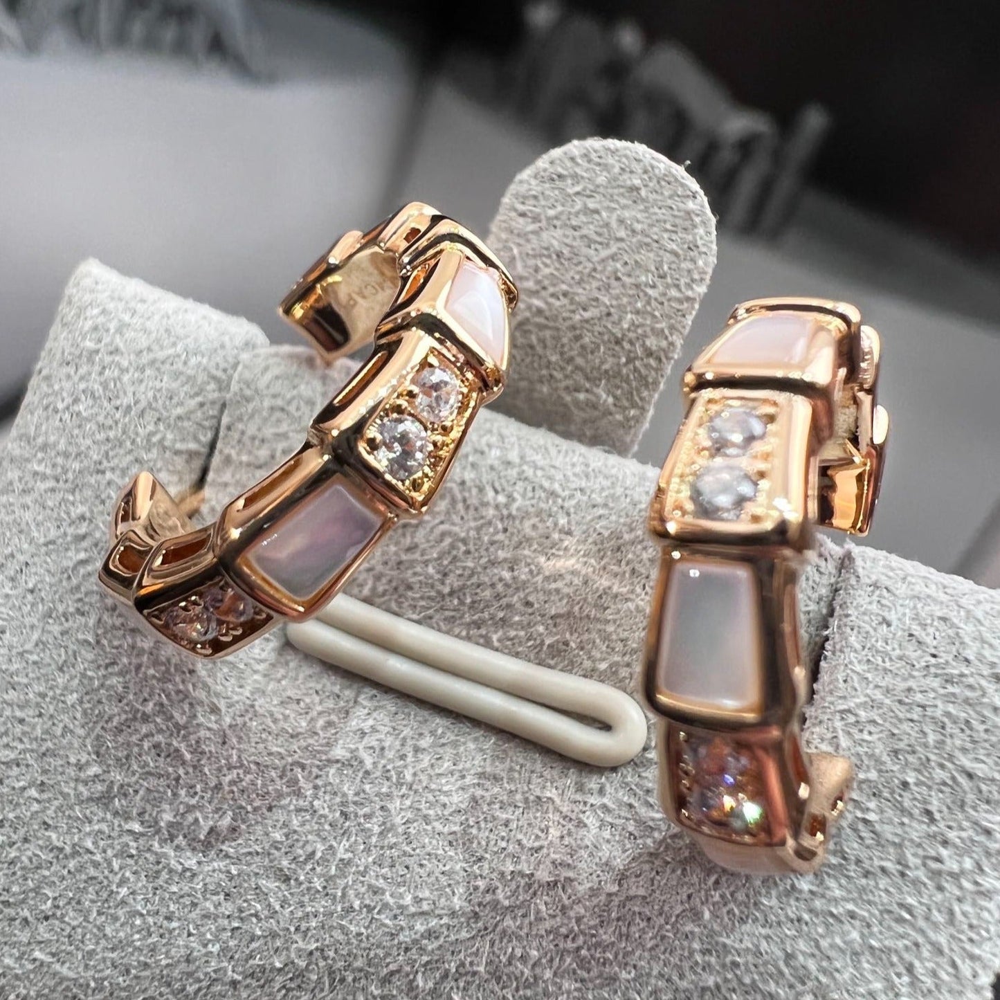 [Marin]SERPENTI MOP PINK GOLD EARRINGS