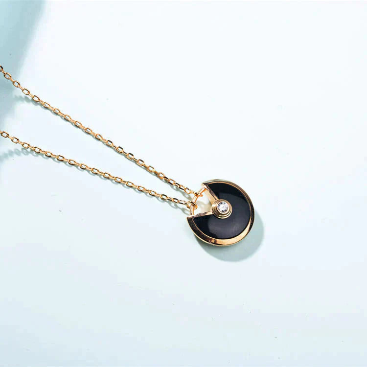 [Marin]COLLIER AMULETTE OR CORNALINE ONYX