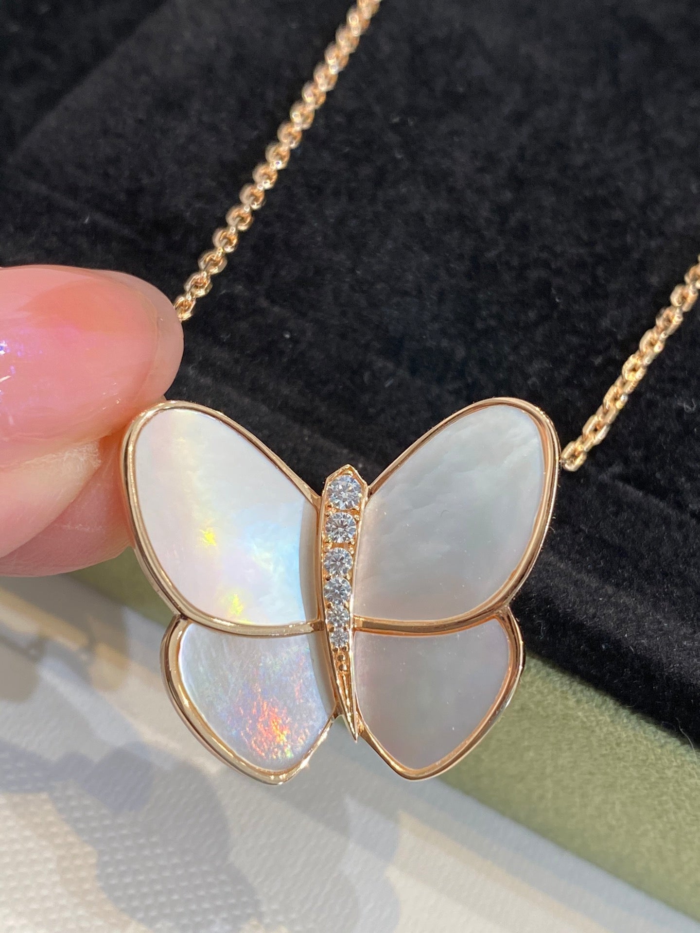 [Marin-Jewelry]BUTTERFLY GOLD MOP DIAMOND NECKLACE