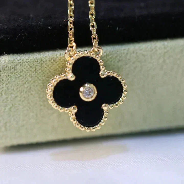 [Marin]CLOVER 15MM DIAMOND ONYX NECKLACE