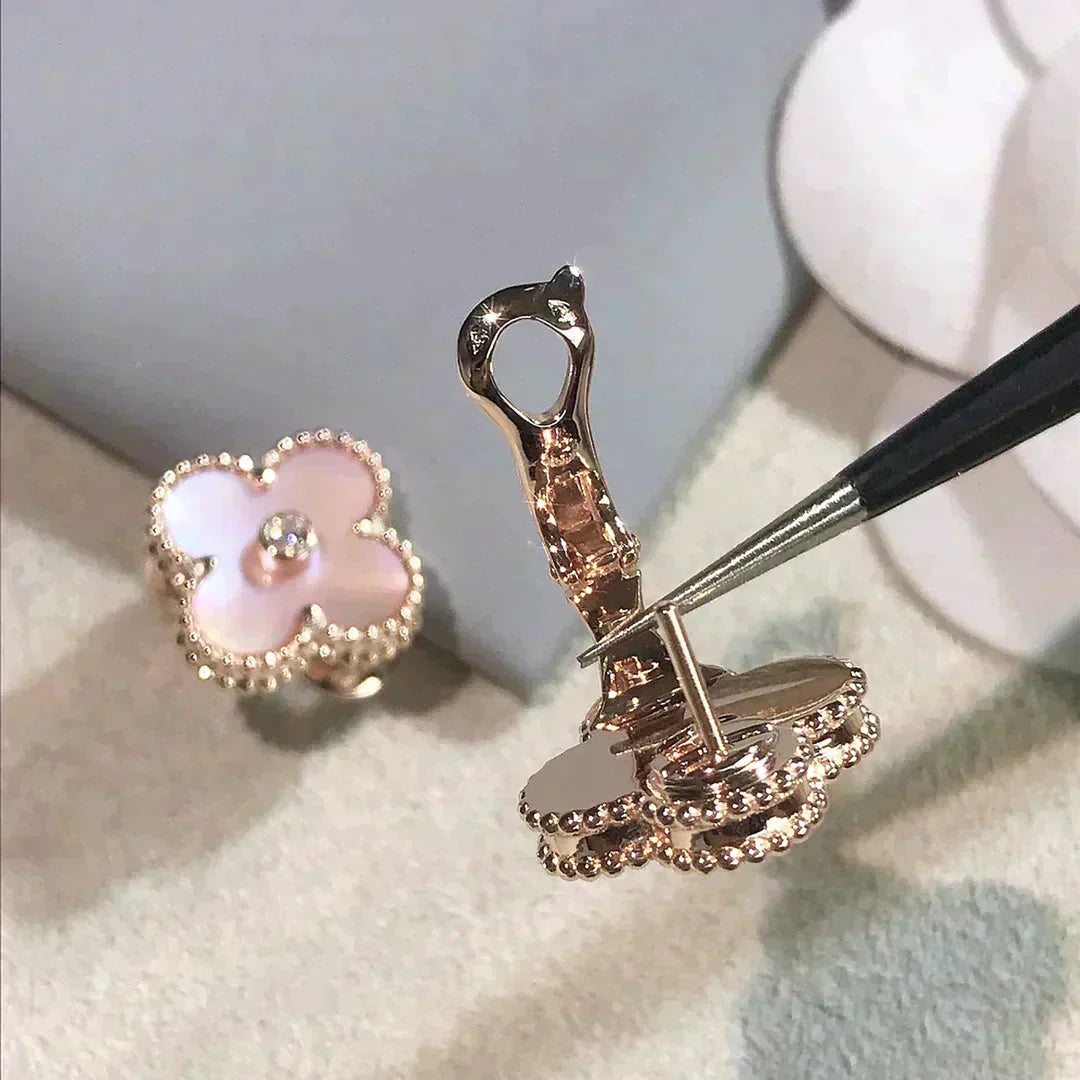 [Marin-Jewelry]CLOVER MEDIUM 1 MOTIFS  PINK MOP DIAMOND EARRINGS