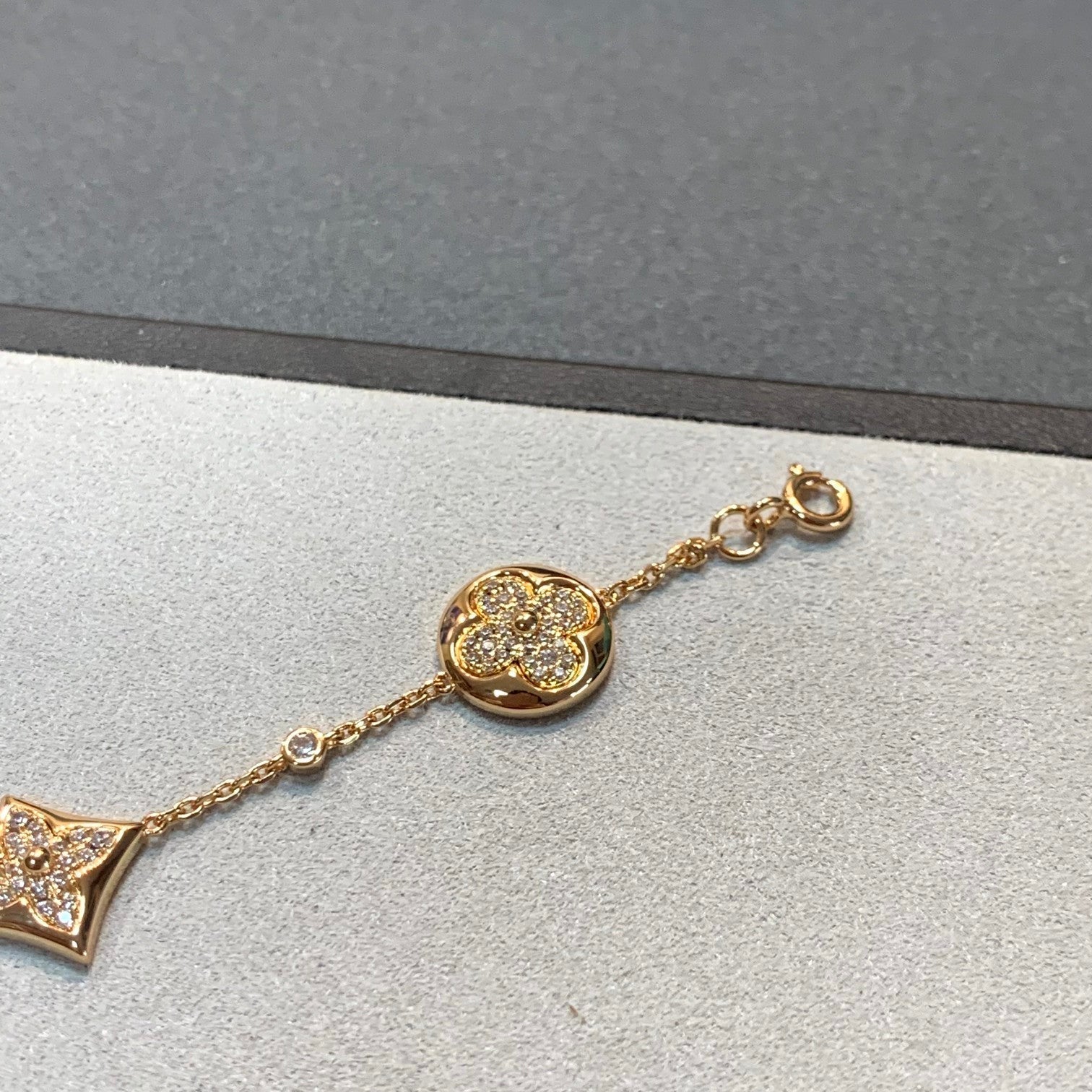 [Marin]STAR AND SUN 4 MOTIFS GOLD DIAMONDS BRACELET