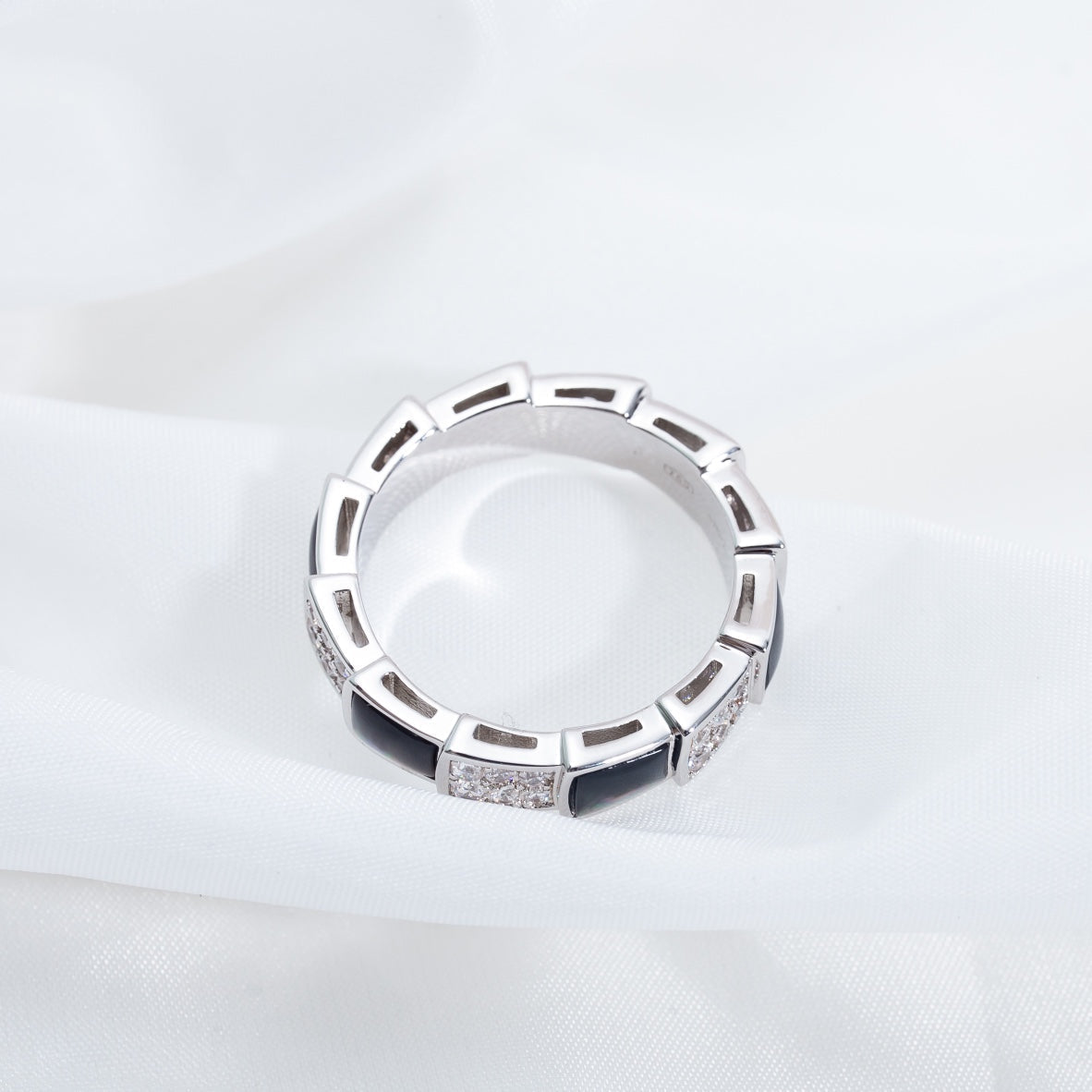 [Marin]SERPENTI RING SILVER DIAMOND BLACK MOP 4MM