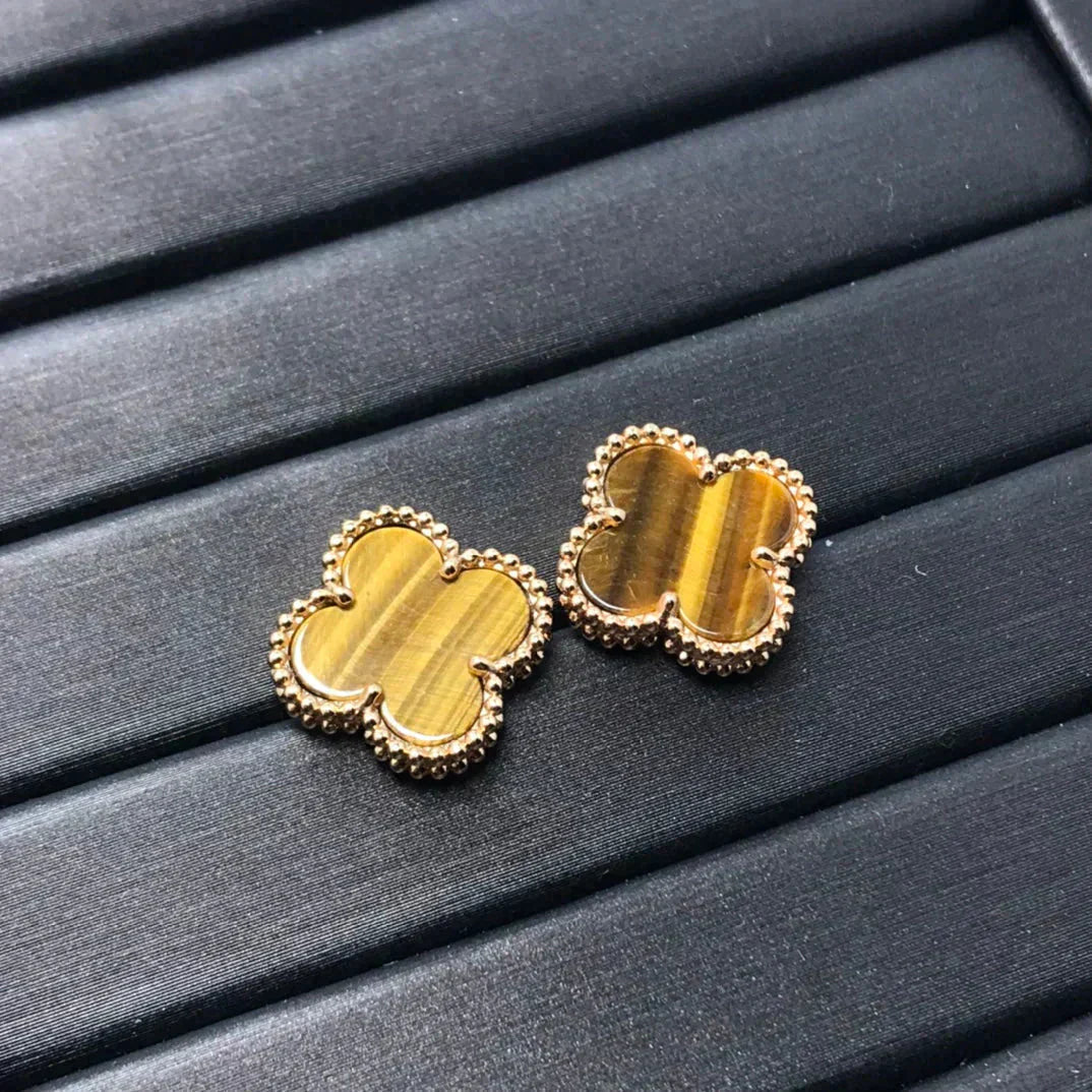 [Marin]CLOVER MEDIUM 1 MOTIFS TIGER EYE EARRINGS