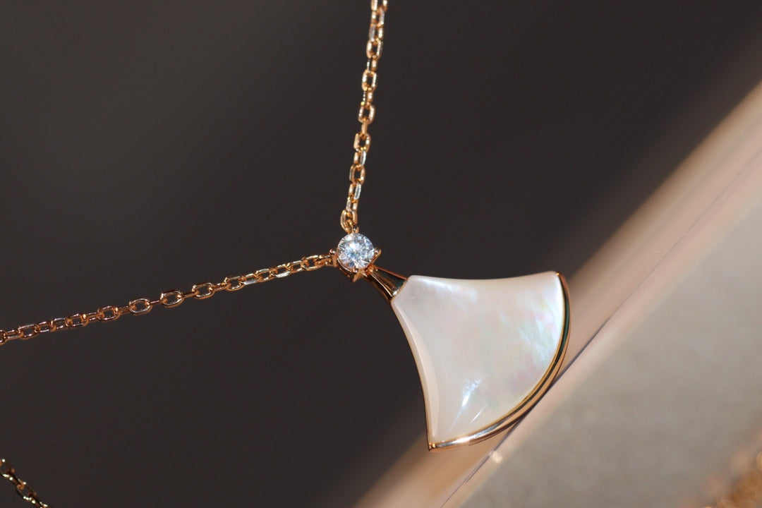 [Marin]DREAM NECKLACE WHITE MOP PINK GOLD 1 DIAMOND