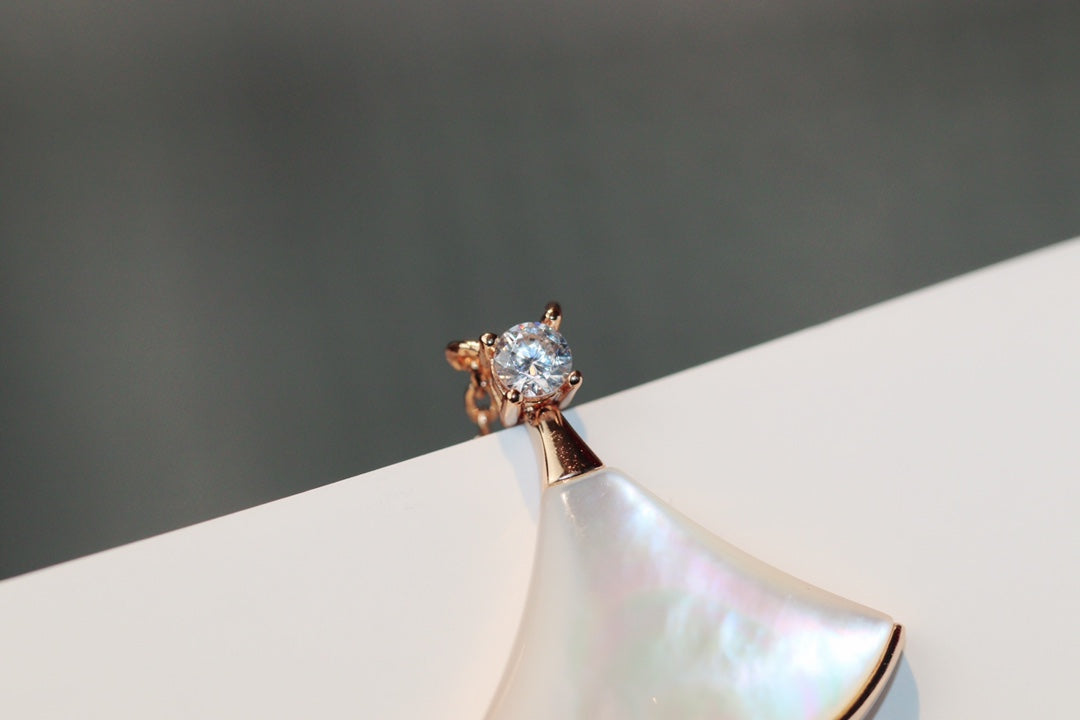 [Marin]DREAM NECKLACE WHITE MOP PINK GOLD 1 DIAMOND