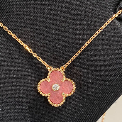 [Marin]CLOVER 15MM DIAMOND RHODONITE NECKLACE