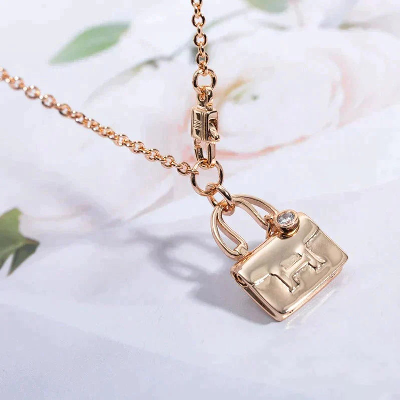 [Marin]COLLIER PENDENTIF AMULETTE OR ROSE