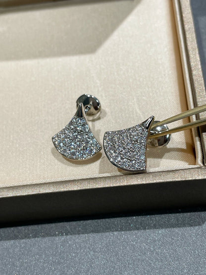 [Marin]DREAM STUD EARRINGS DIAMOND