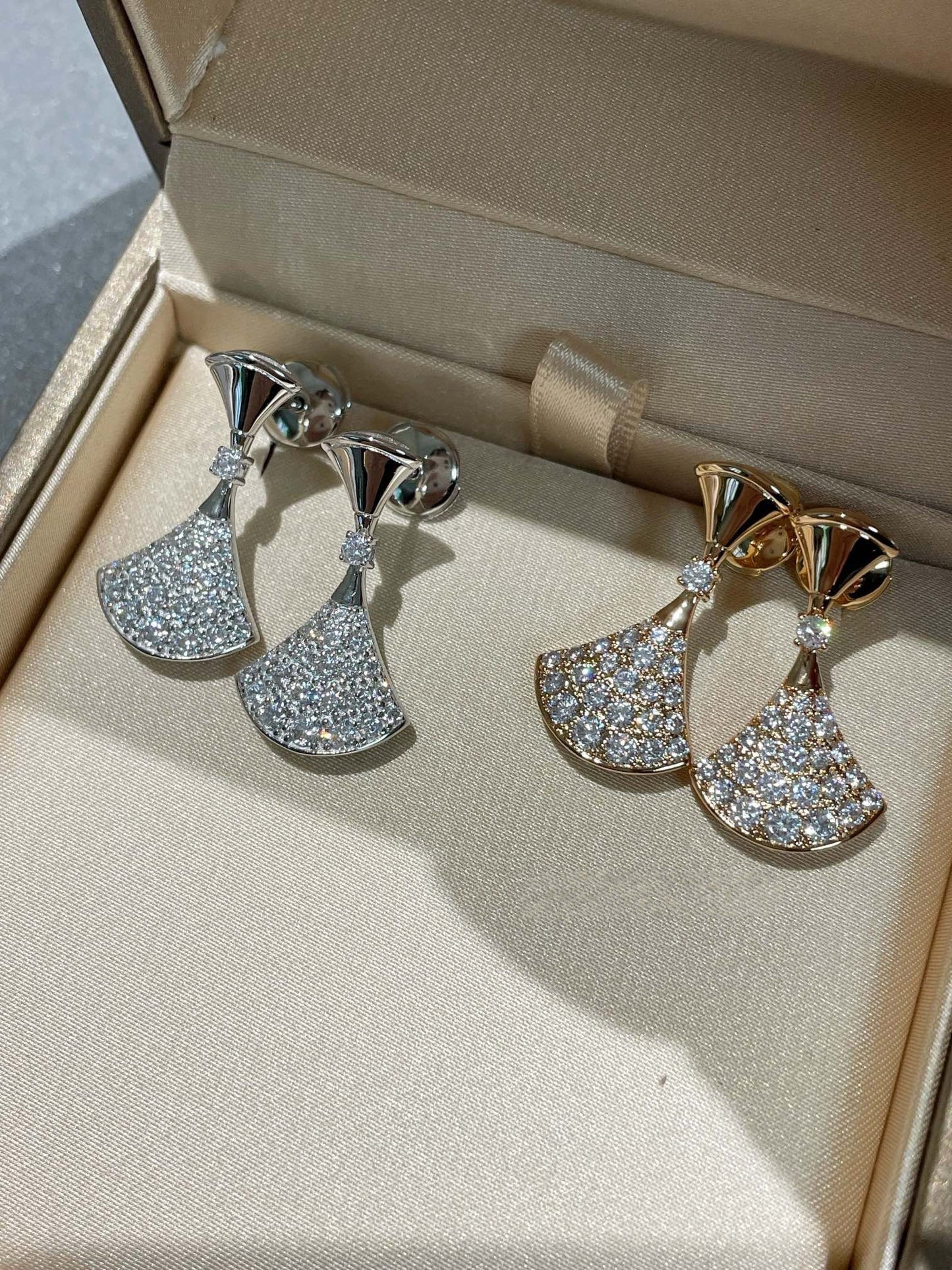 [Marin]DREAM EARRINGS DIAMOND