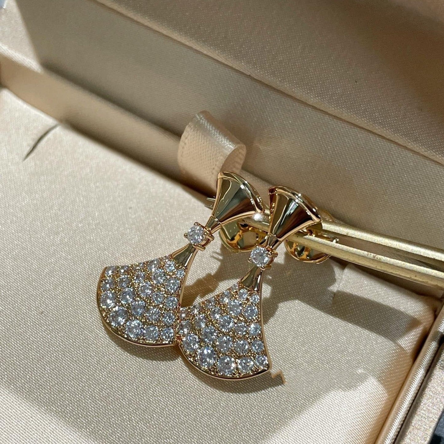 [Marin]DREAM EARRINGS DIAMOND