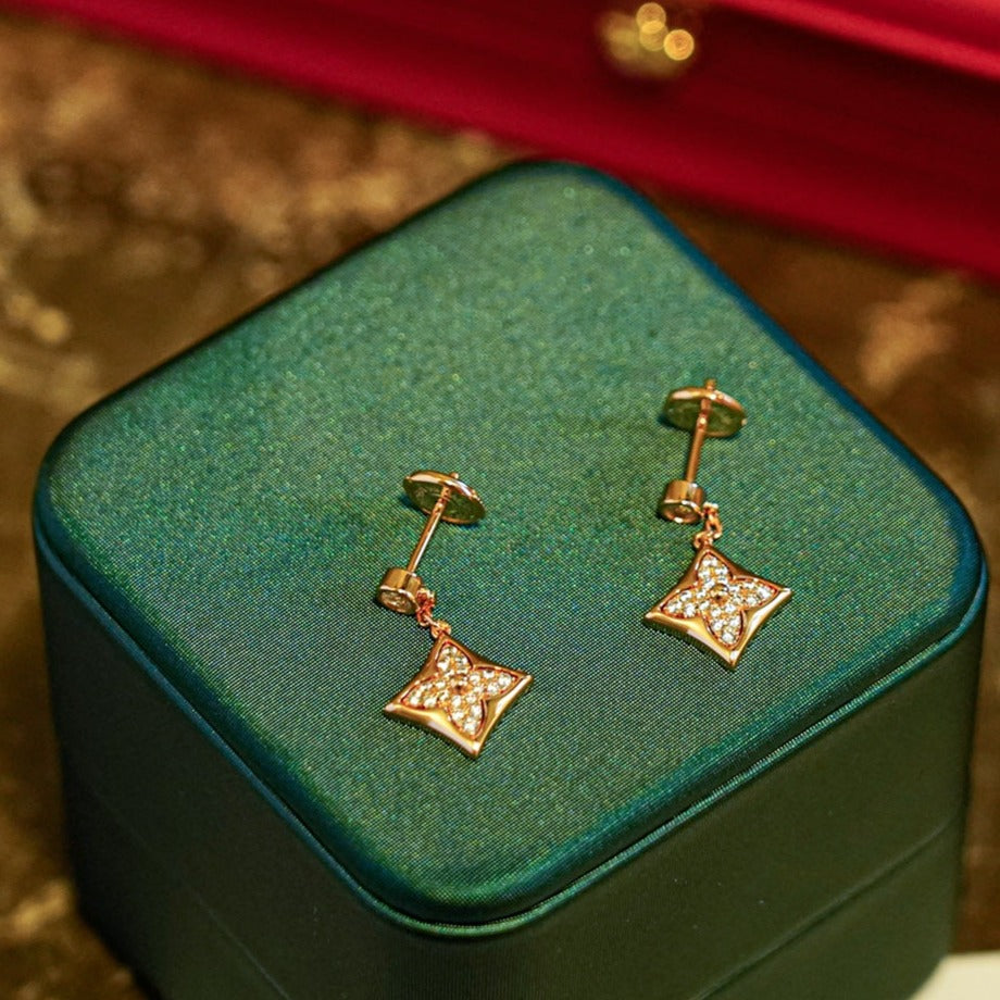 [Marin]STAR DIAMONDS EARRINGS GOLD