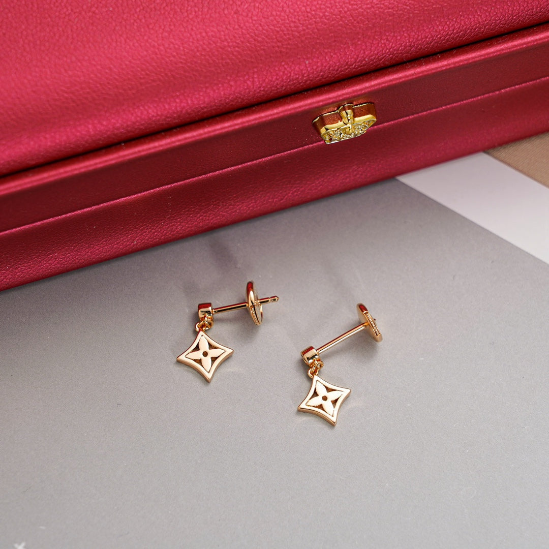 [Marin]STAR EARRINGS GOLD