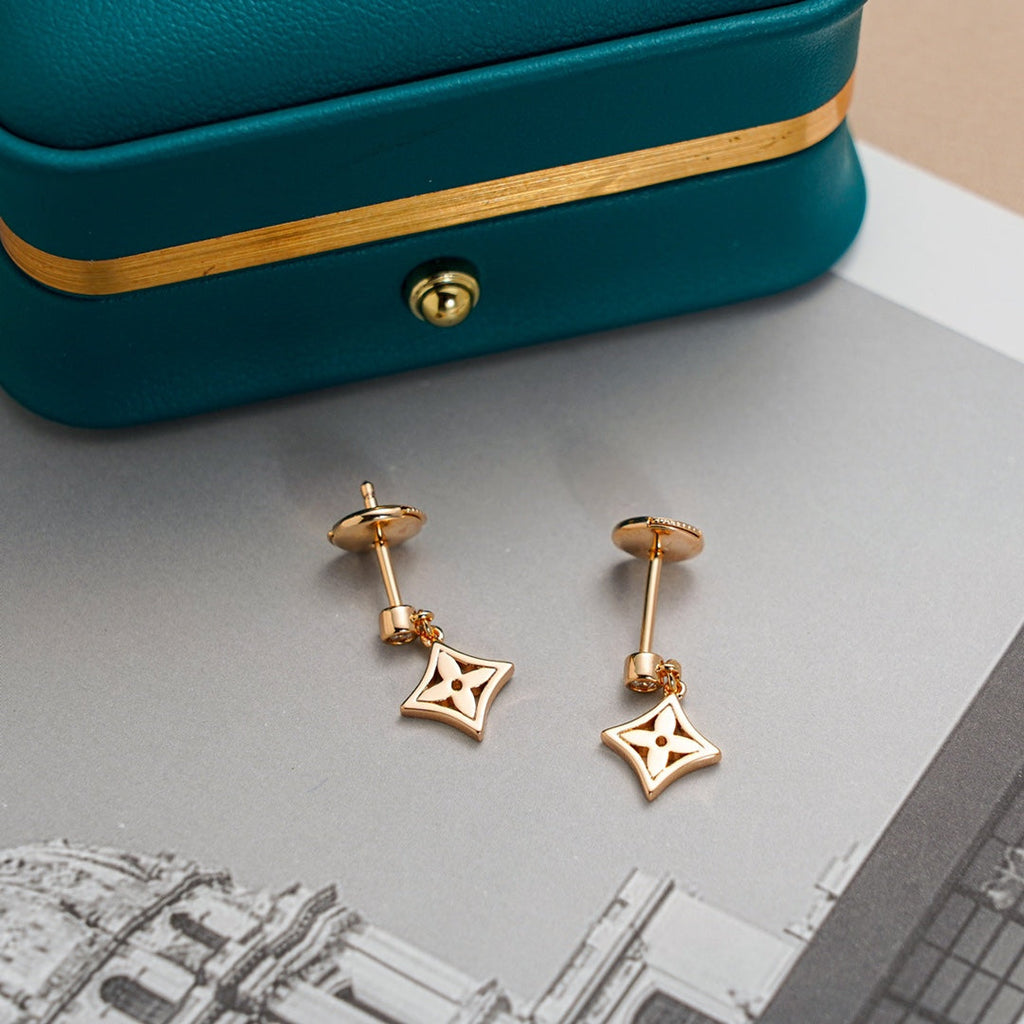 [Marin]STAR EARRINGS GOLD