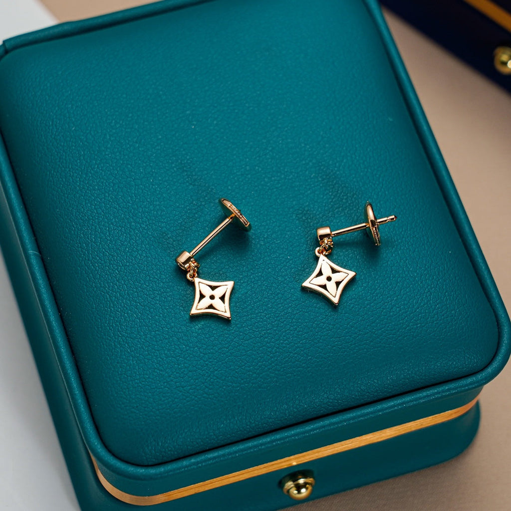[Marin]STAR EARRINGS GOLD