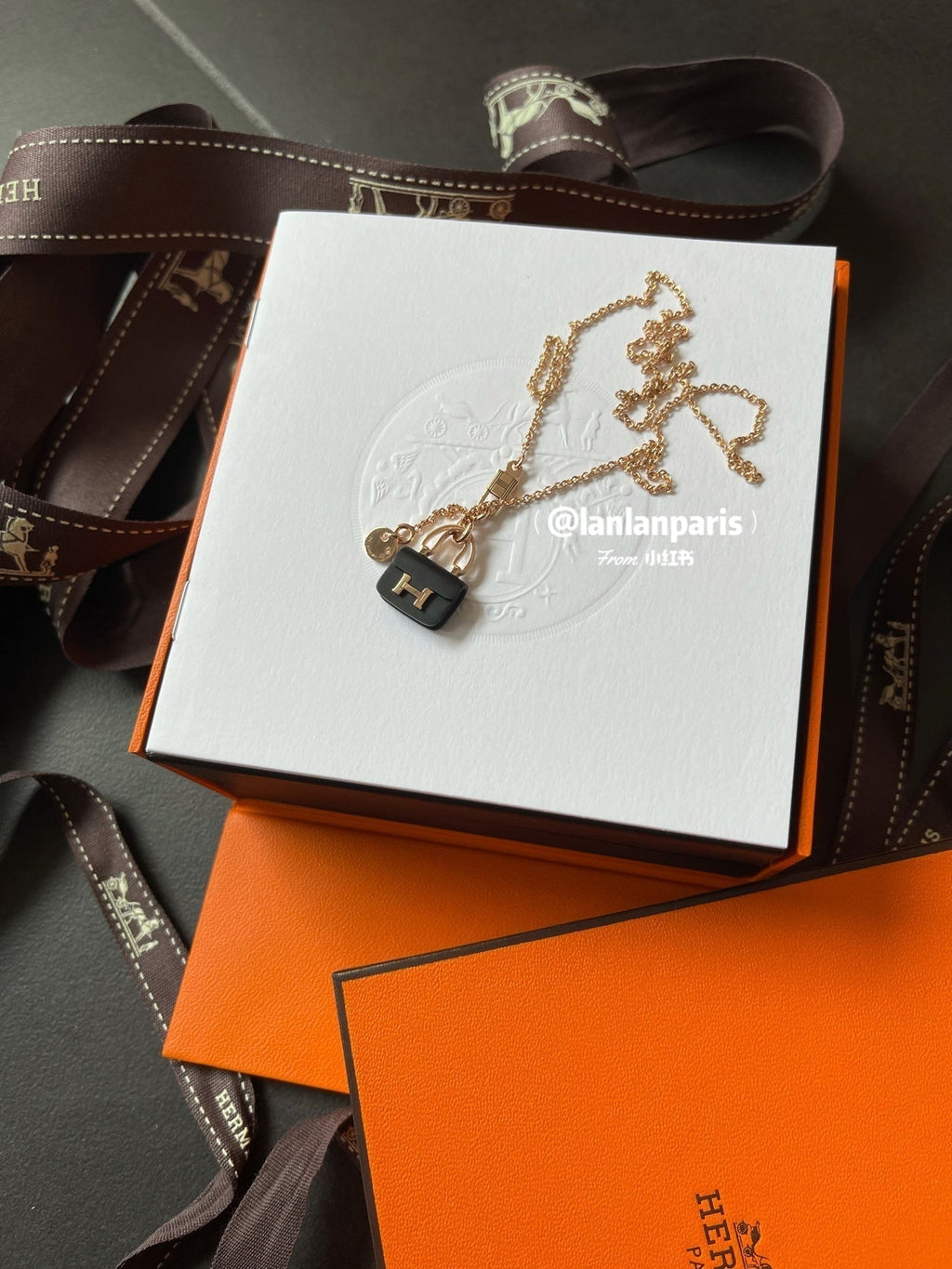 [Marin]CONSTANCE BLACK PEDANT PINK GOLD NECKLACE