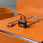 [Marin]CONSTANCE BLACK PEDANT PINK GOLD NECKLACE