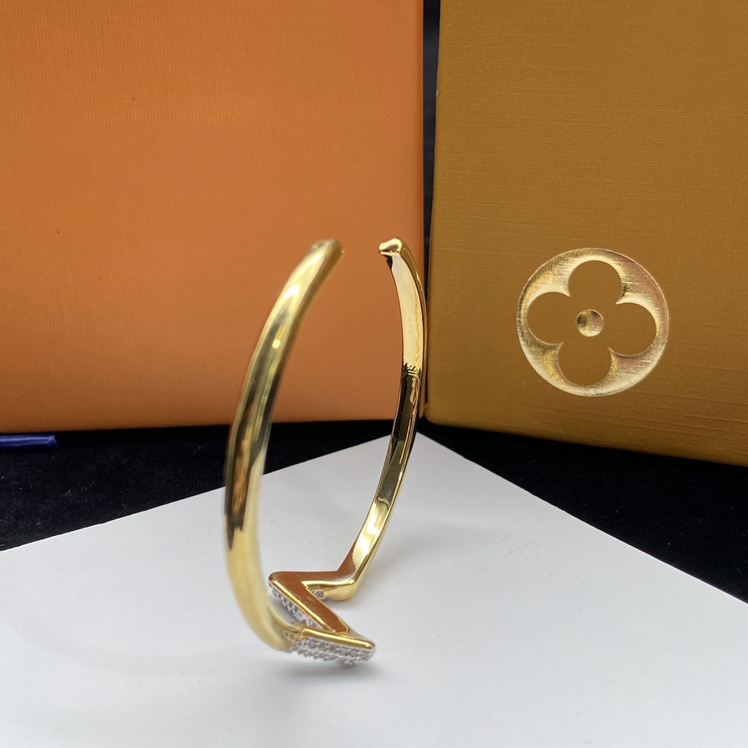 [Marin]VOLTE UPSITE DOWN DIAMOND GOLD OPEN BRACELET