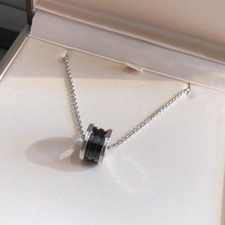 [Marin]ZERO 1 BLACK CERAMIC SILVER NECKLACE