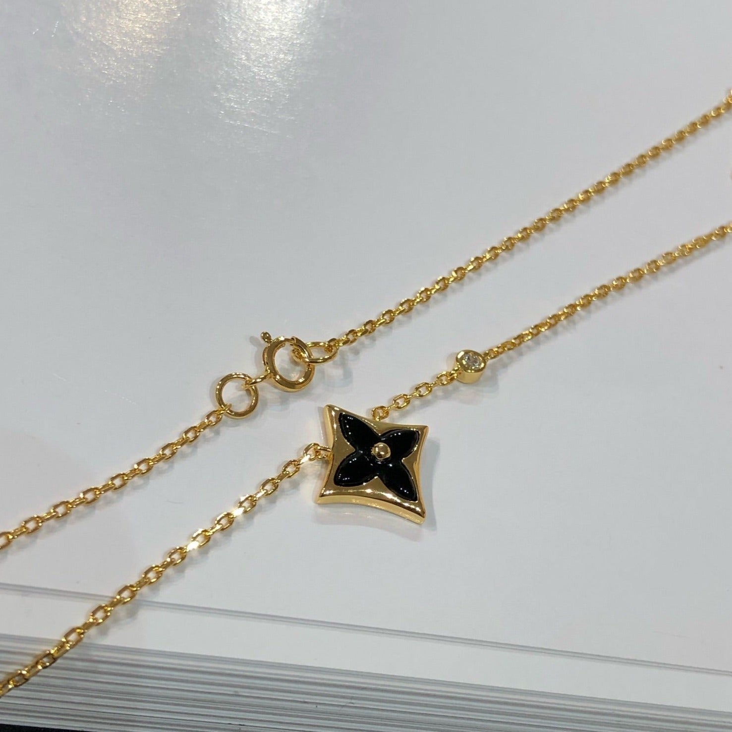 [マリン]スターブラックMOPネックレス
