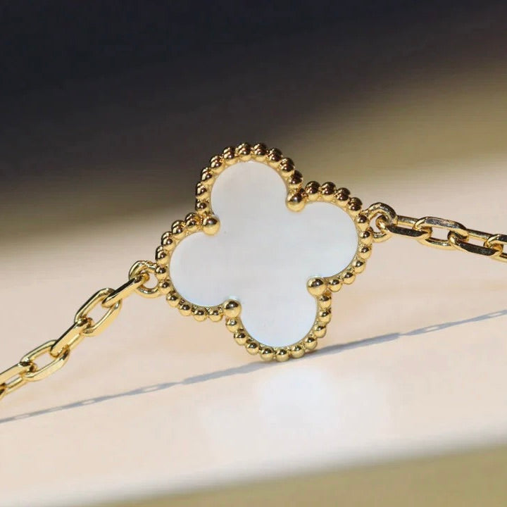 [Marin-Jewelry]CLOVER 20 MOTIFS WHITE MOP NECKLACE