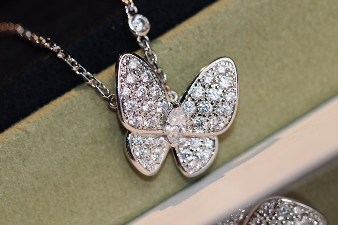 [Marin]BUTTERFLY DIAMOND NECKLACE