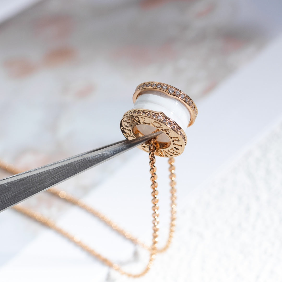 [Marin]ZERO 1 WHITE CERAMIC PINK GOLD DIAMOND NECKLACE