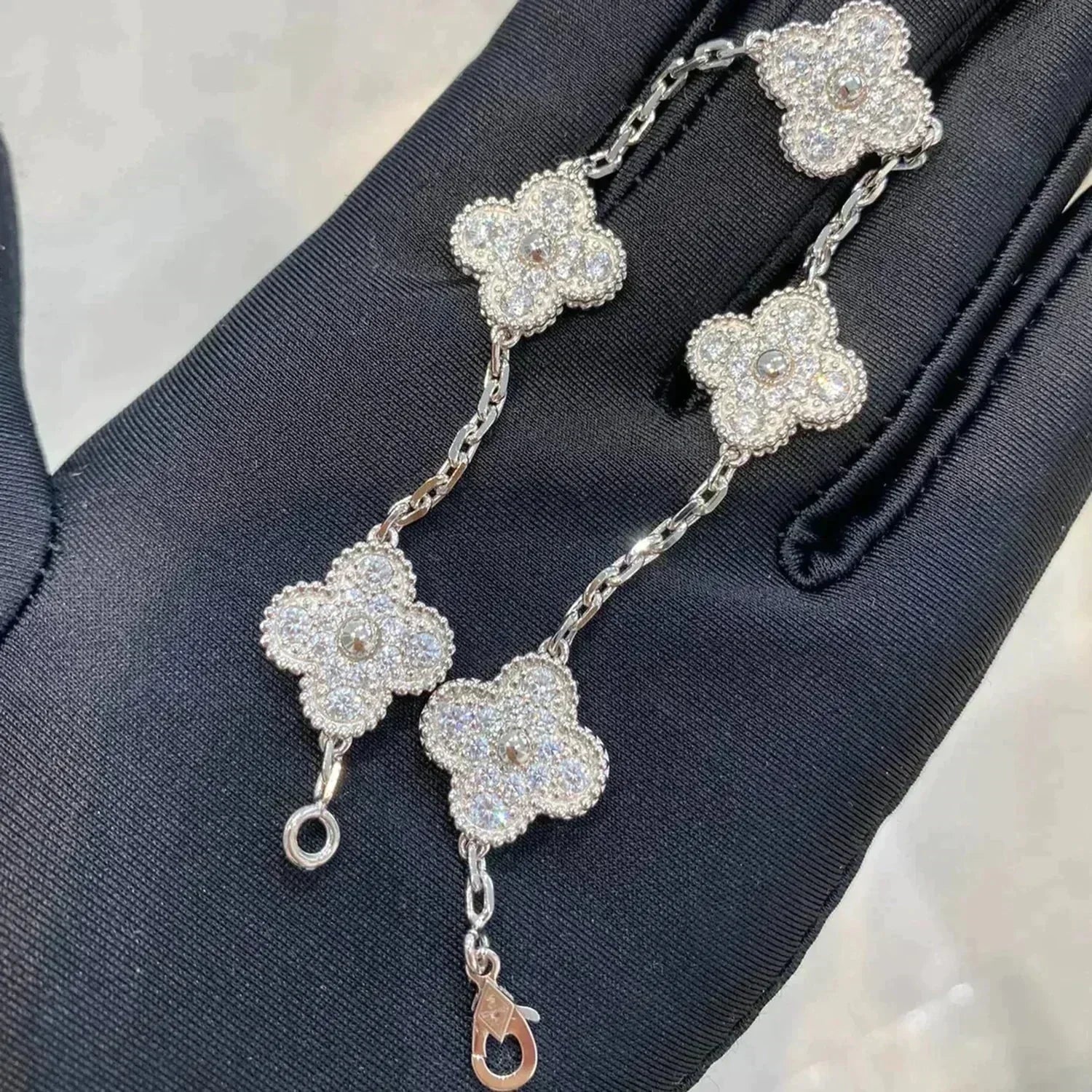 [⭐Shinejoy] CLOVER 5モチーフ フルダイヤモンド ブレスレットコレクション