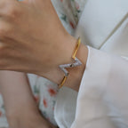 [Marin]VOLTE UPSITE DOWN GOLD DIAMOND BRACELET