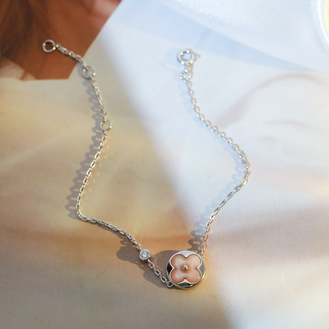 [Marin-Jewelry]SUN MOTIF PINK MOP SILVER BRACELET