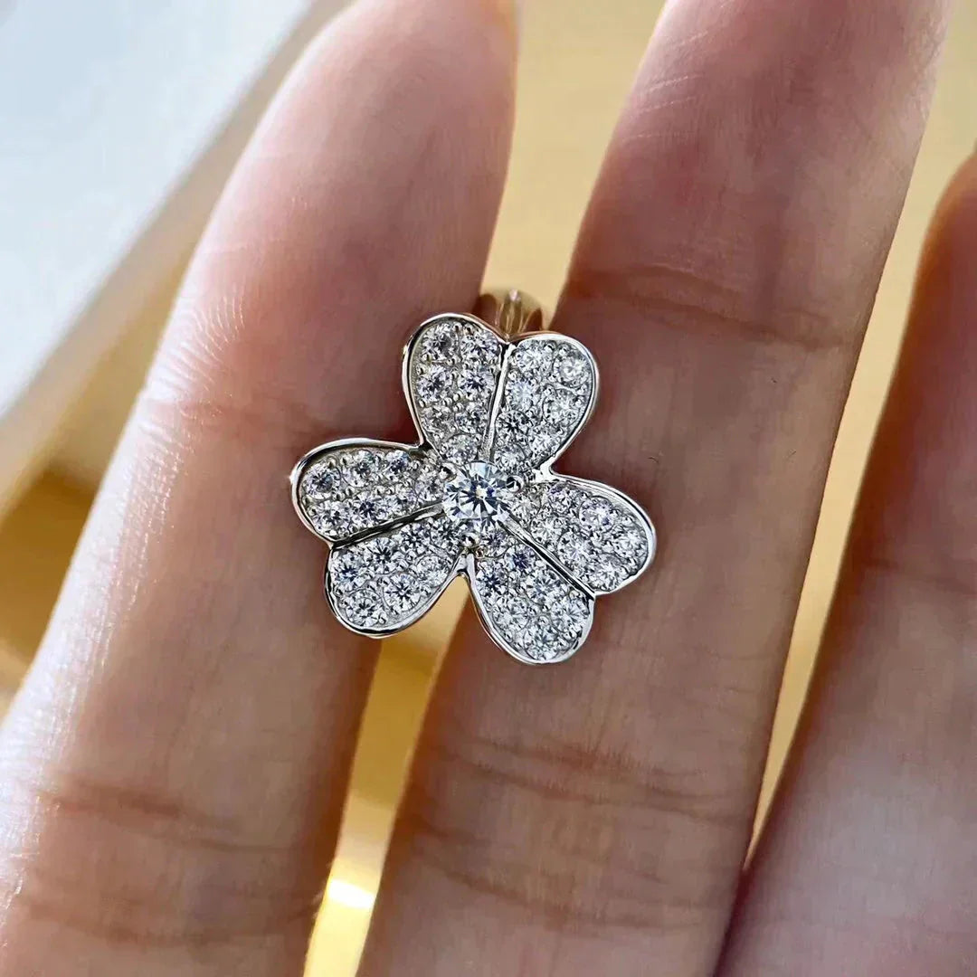 [Marin]CLOVER COMOS DIAMOND EARRINGS SILVER