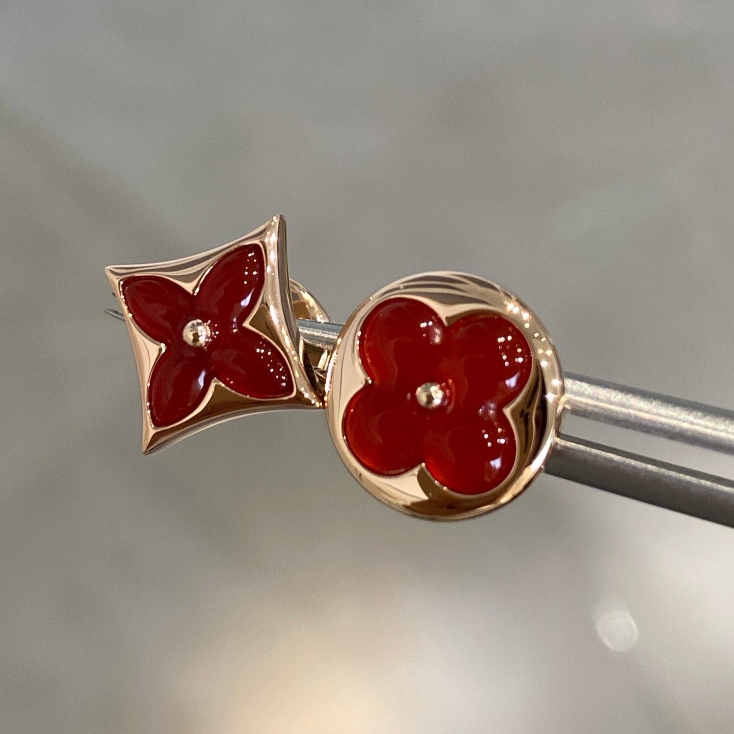 [Marin]STAR AND SUN PINK GOLD CARNELIAN STUD EARRINGS