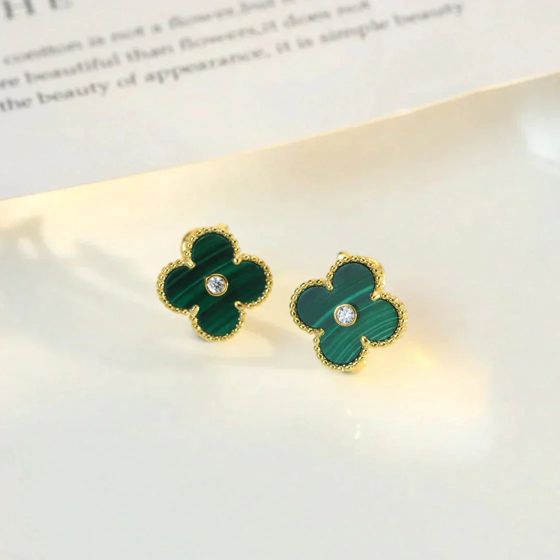 [Marin]CLOVER MEDIUM 1 MOTIFS MALACHITE DIAMOND EARRINGS