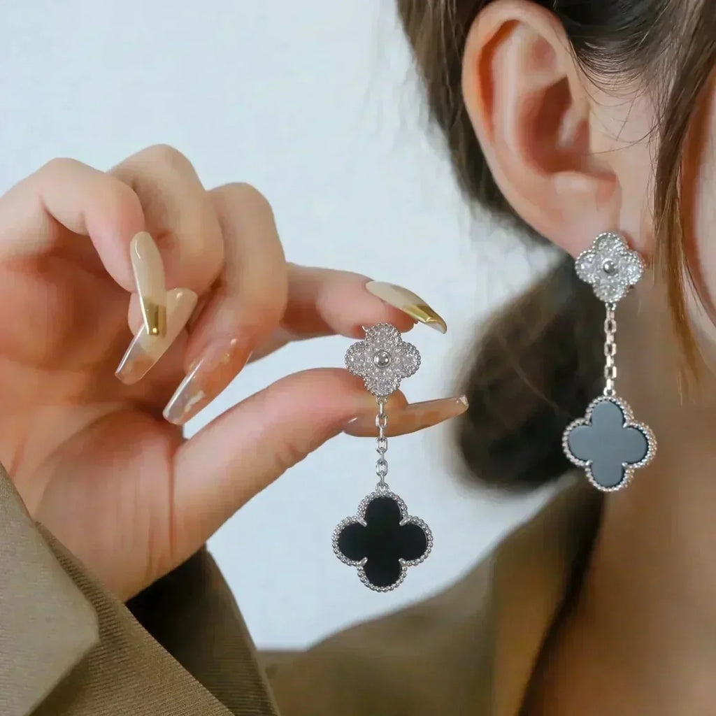 [Marin]CLOVER 2 MOTIFS DIAMANT ONYX BOUCLES D'OREILLES ARGENT