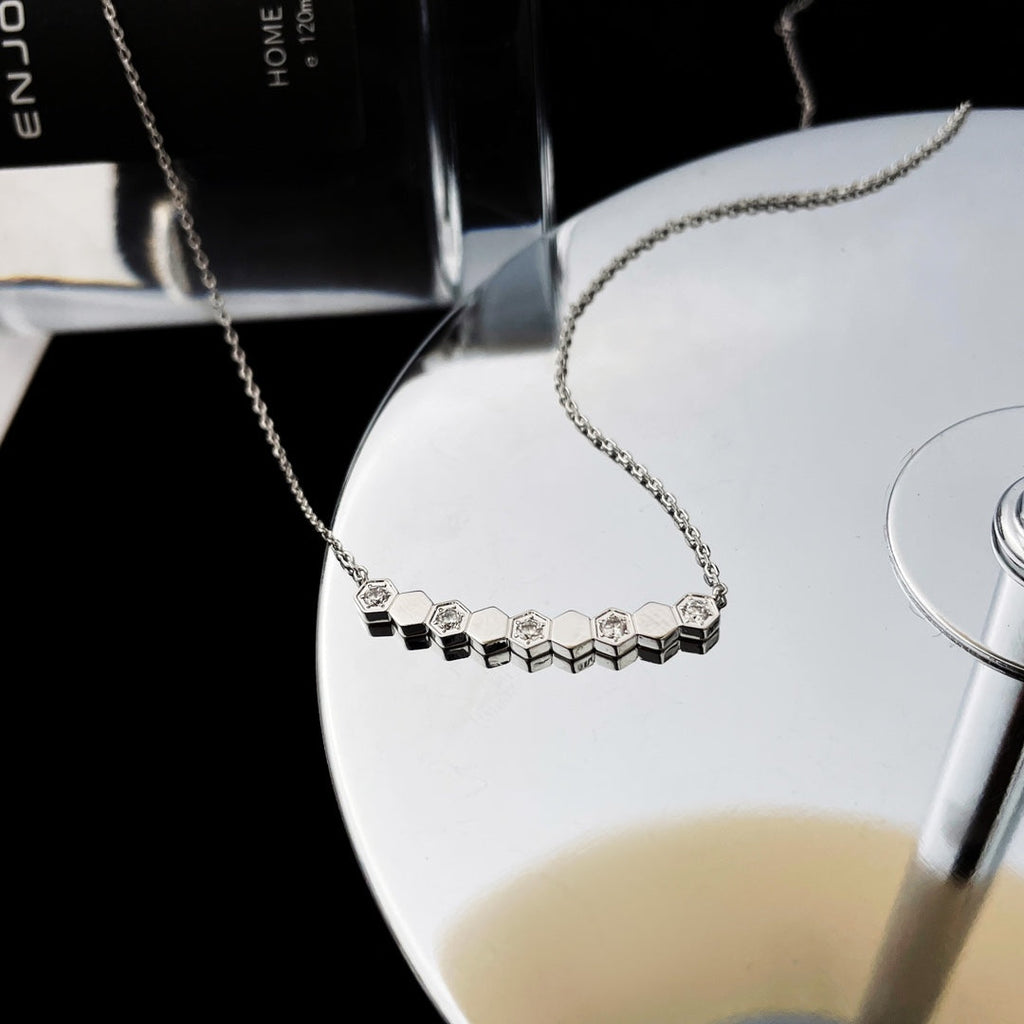[Marin]BEE MY LOVE DIAMOND NECKLACE