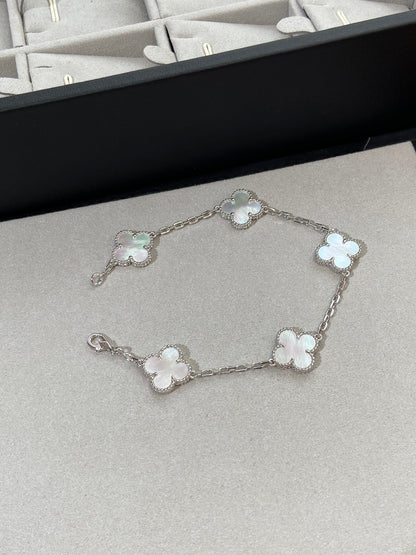 [Marin-Jewelry]CLOVER WHITE PEARL MOP 5 MOTIF BRACELET COLLECTION