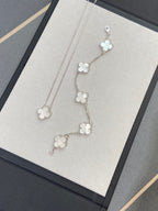[⭐Shinejoy]CLOVER WHITE PEARL MOP 5 MOTIF BRACELET COLLECTION
