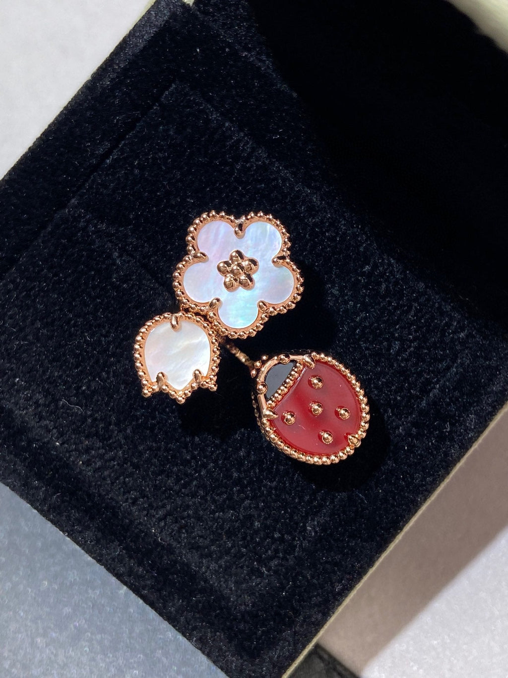 [Marin]LUCKY 3 MOTIF ROSE GOLD RING
