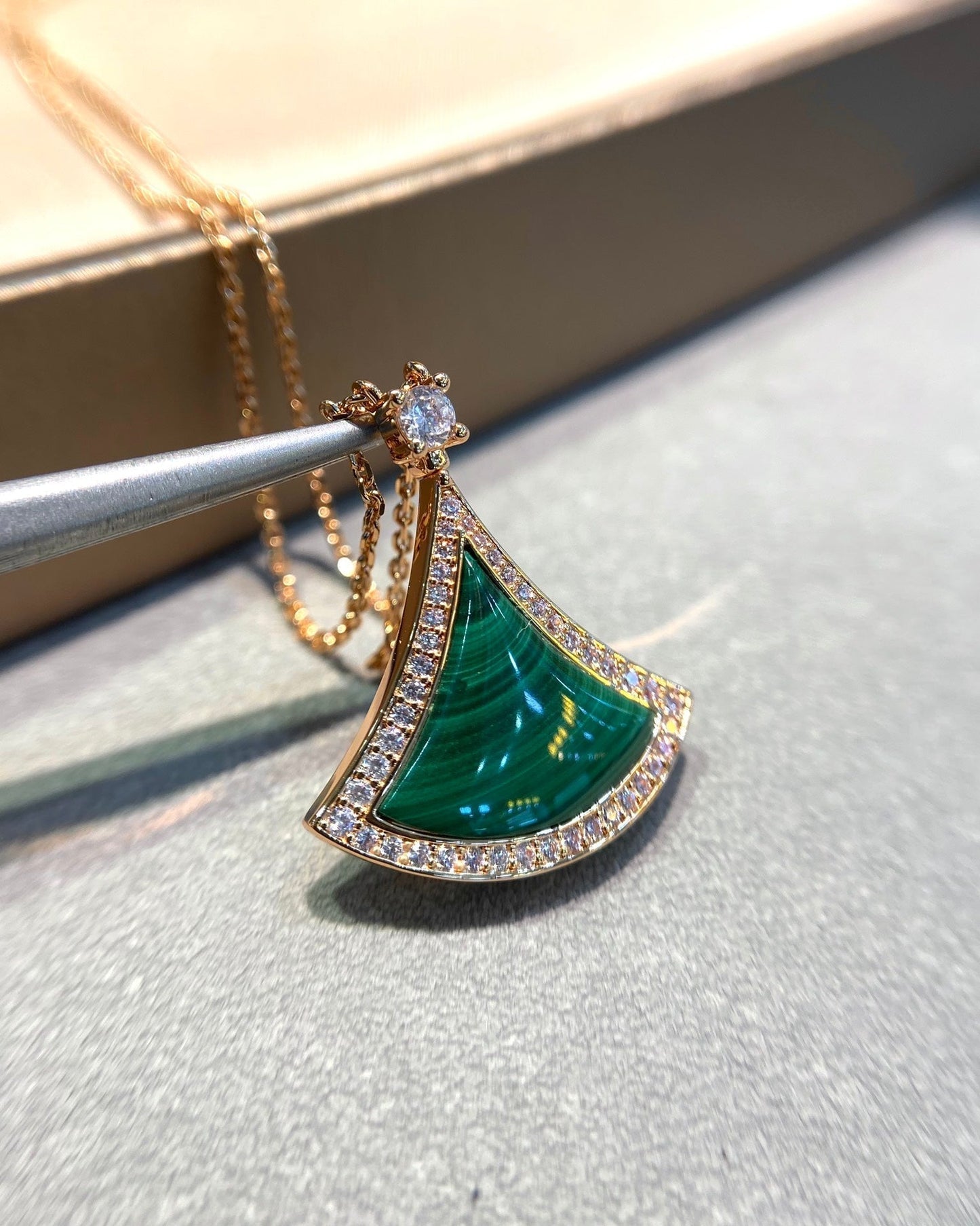 [Marin]DREAM MALACHITE DIAMOND PAVED PINK GOLD NECKLACE