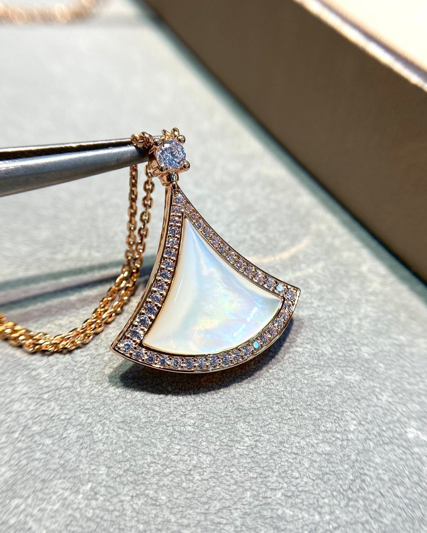 [Marin]DREAM MOP DIAMOND PAVED PINK GOLD NECKLACE