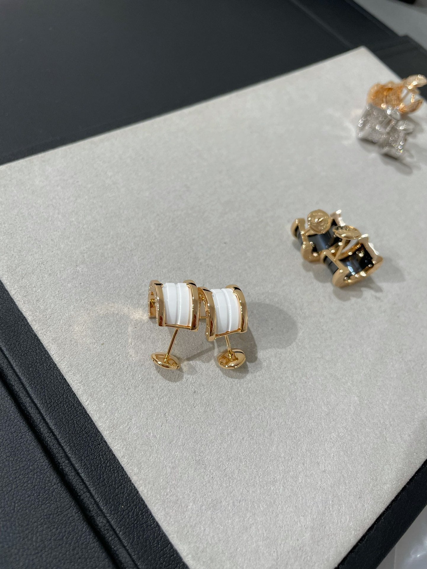 [Marin]ZERO 1 PINK GOLD CERAMIC EARRINGS