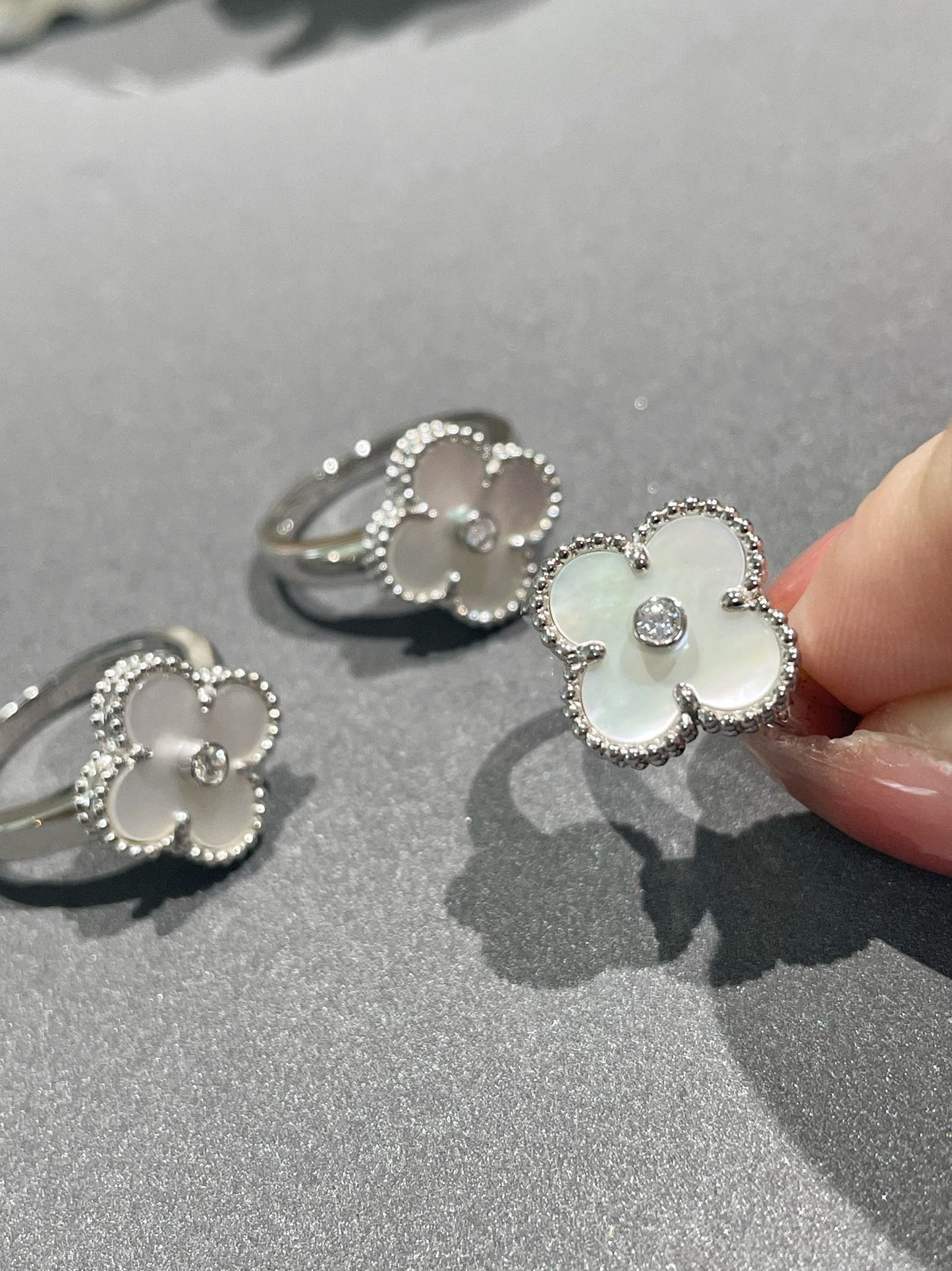 [Marin]CLOVER SILVER MOP DIAMOND RING