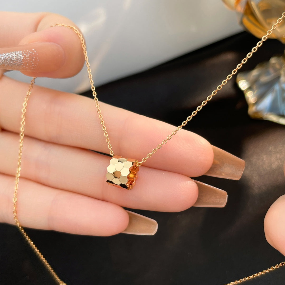 [Marin-Jewelry]BEE MINI NECKLACE