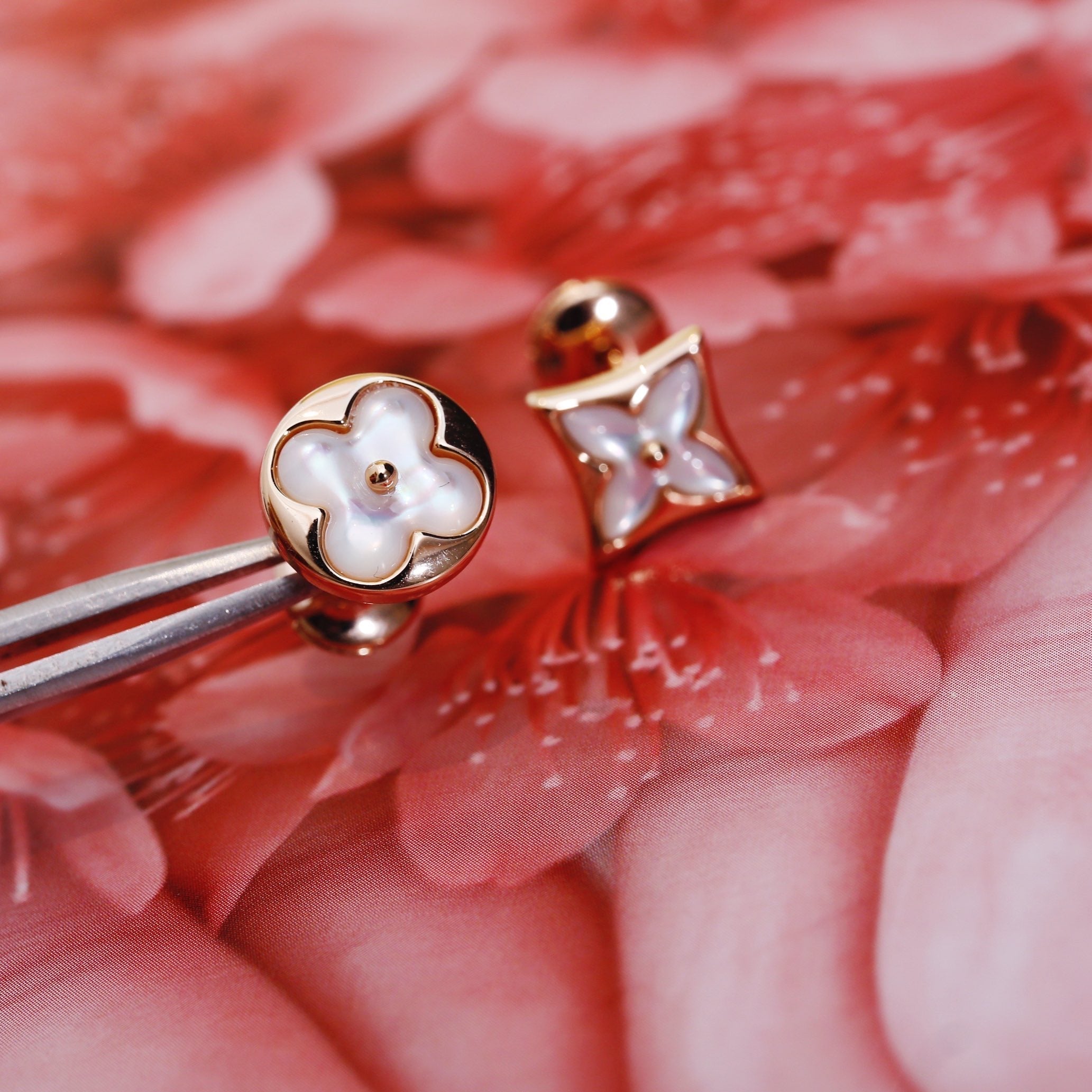 [Marin]STAR AND SUN PINK GOLD MOP STUD EARRINGS