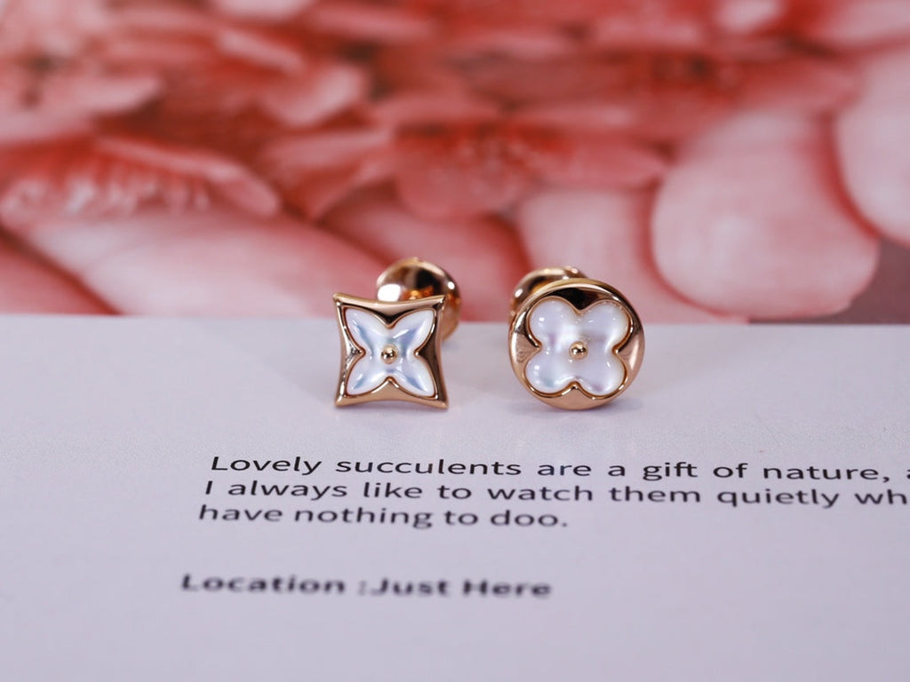 [Marin]STAR AND SUN PINK GOLD MOP STUD EARRINGS