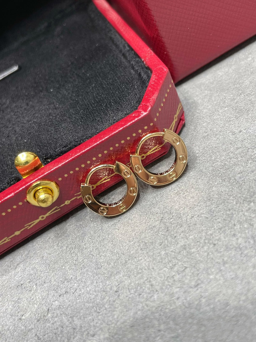 [マリン]LOVE ミニピアス