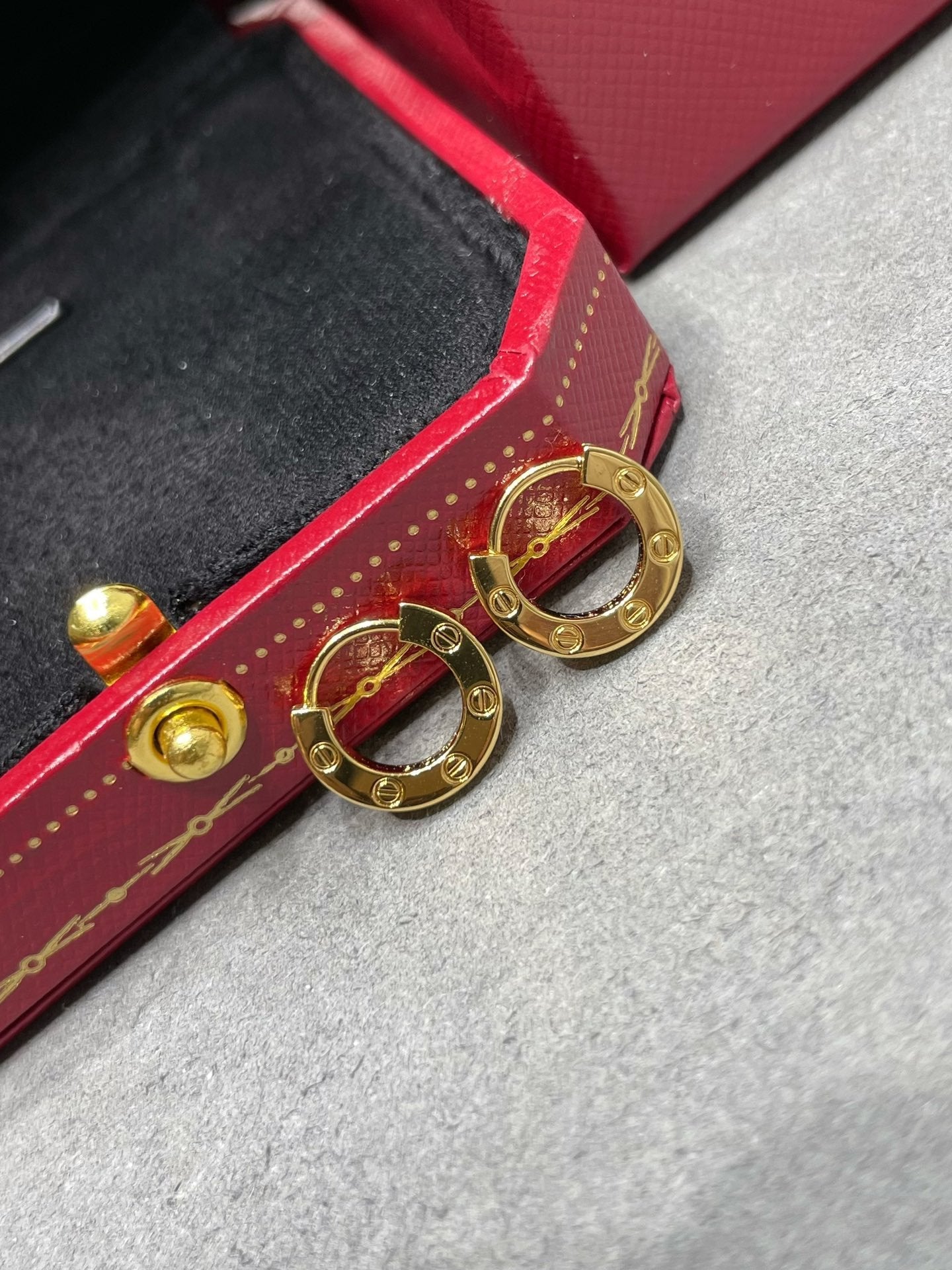 [Marin-Jewelry]LOVE MINI EARRINGS
